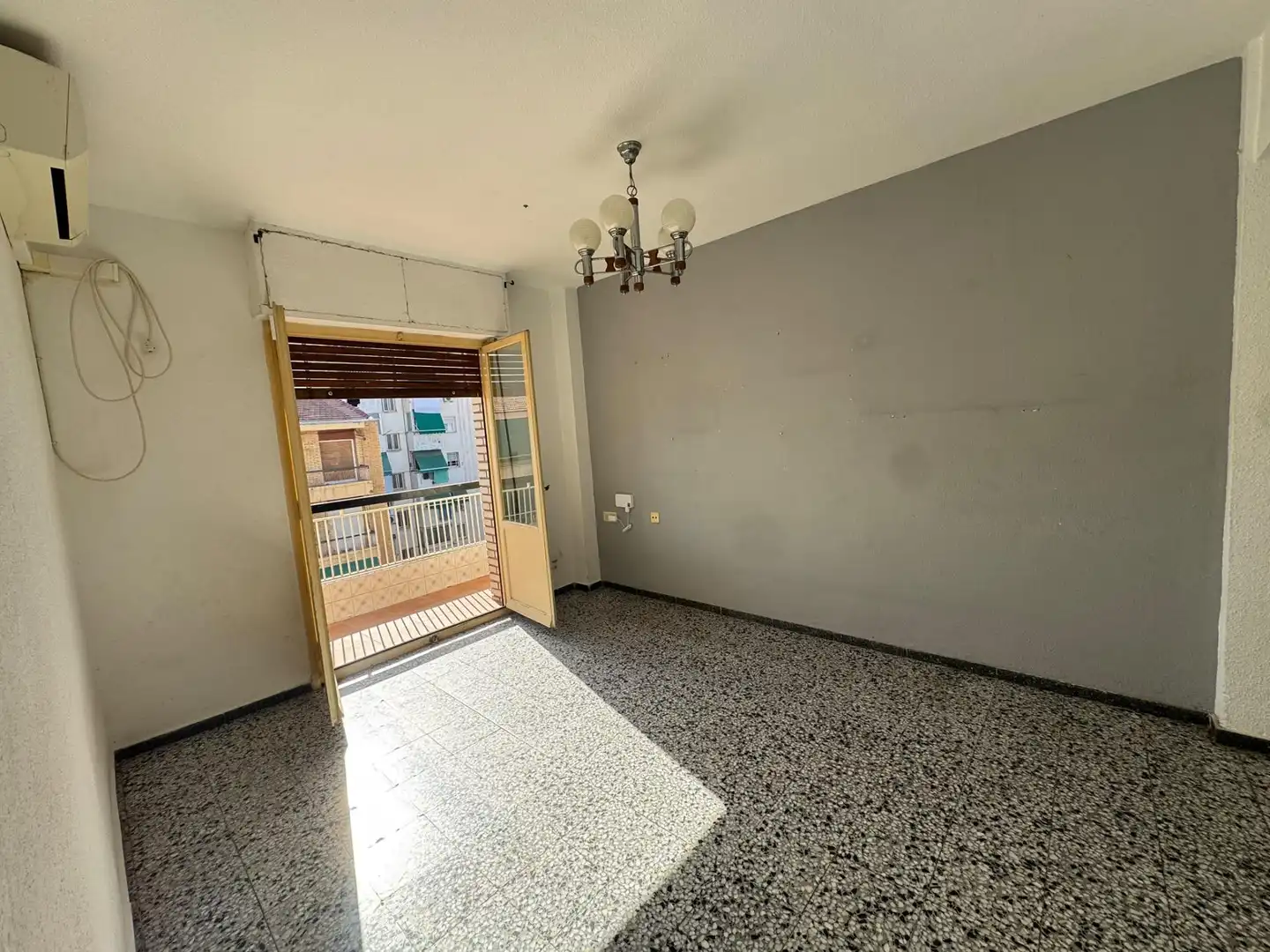 Living room of Flat for sale in Alicante / Alacant  with Air Conditioner and Balcony