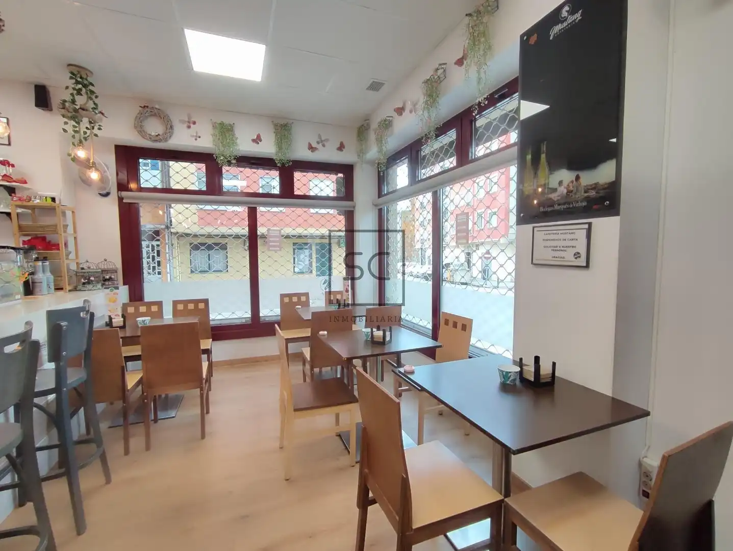 Local en venta en Ferrol con Amueblado
