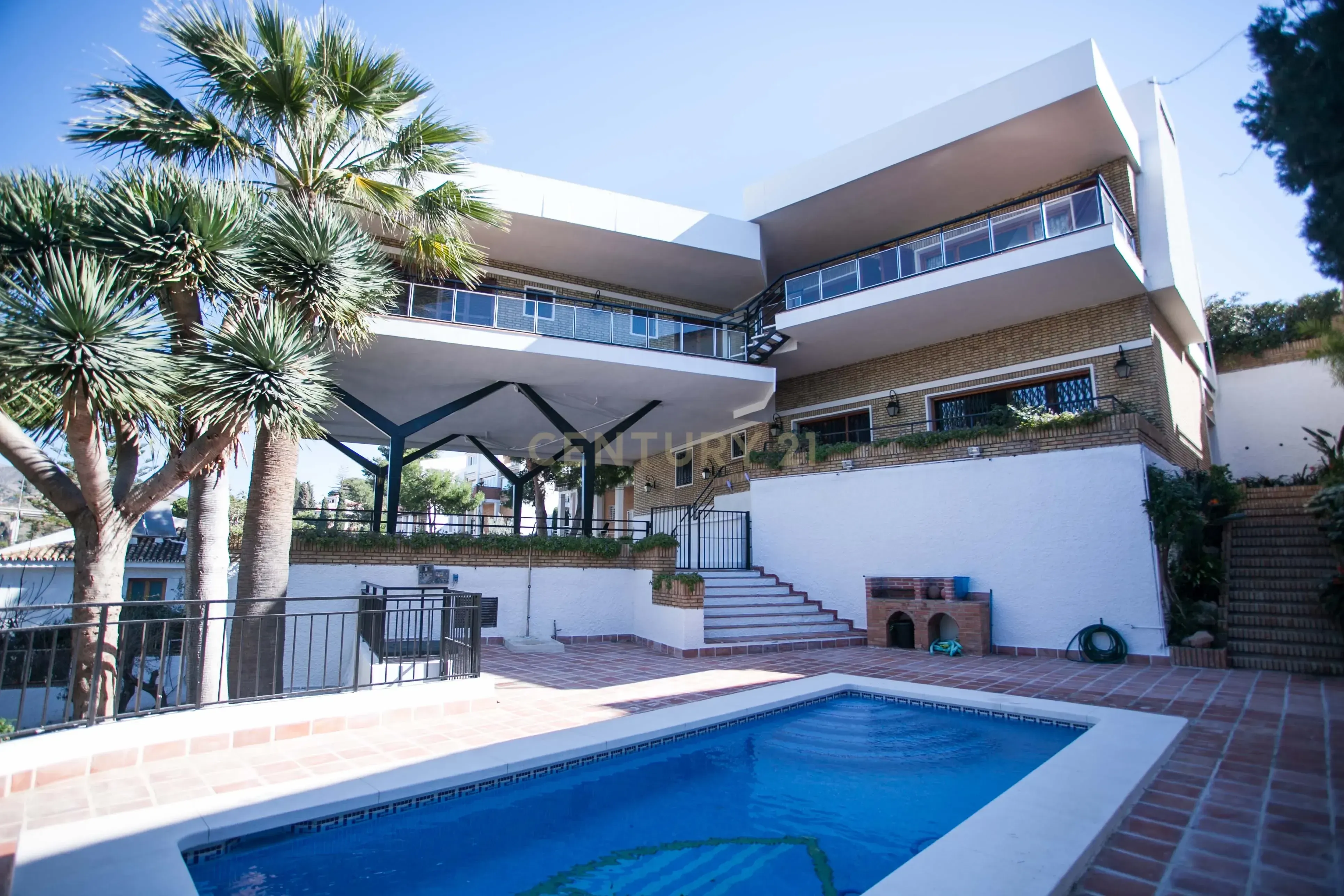 Vista exterior de Casa o xalet de lloguer en Málaga Capital amb Aire condicionat, Terrassa i Piscina