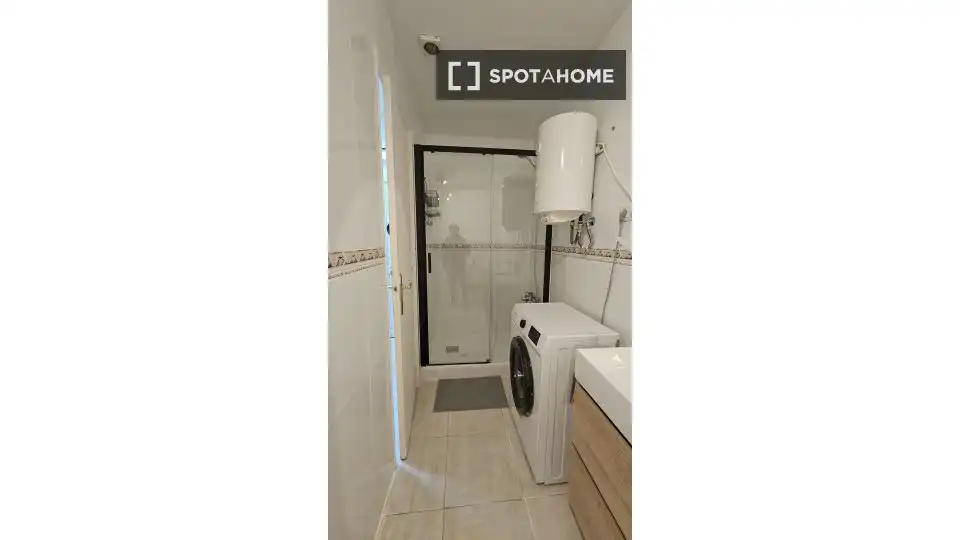 Room in Vila de Gràcia