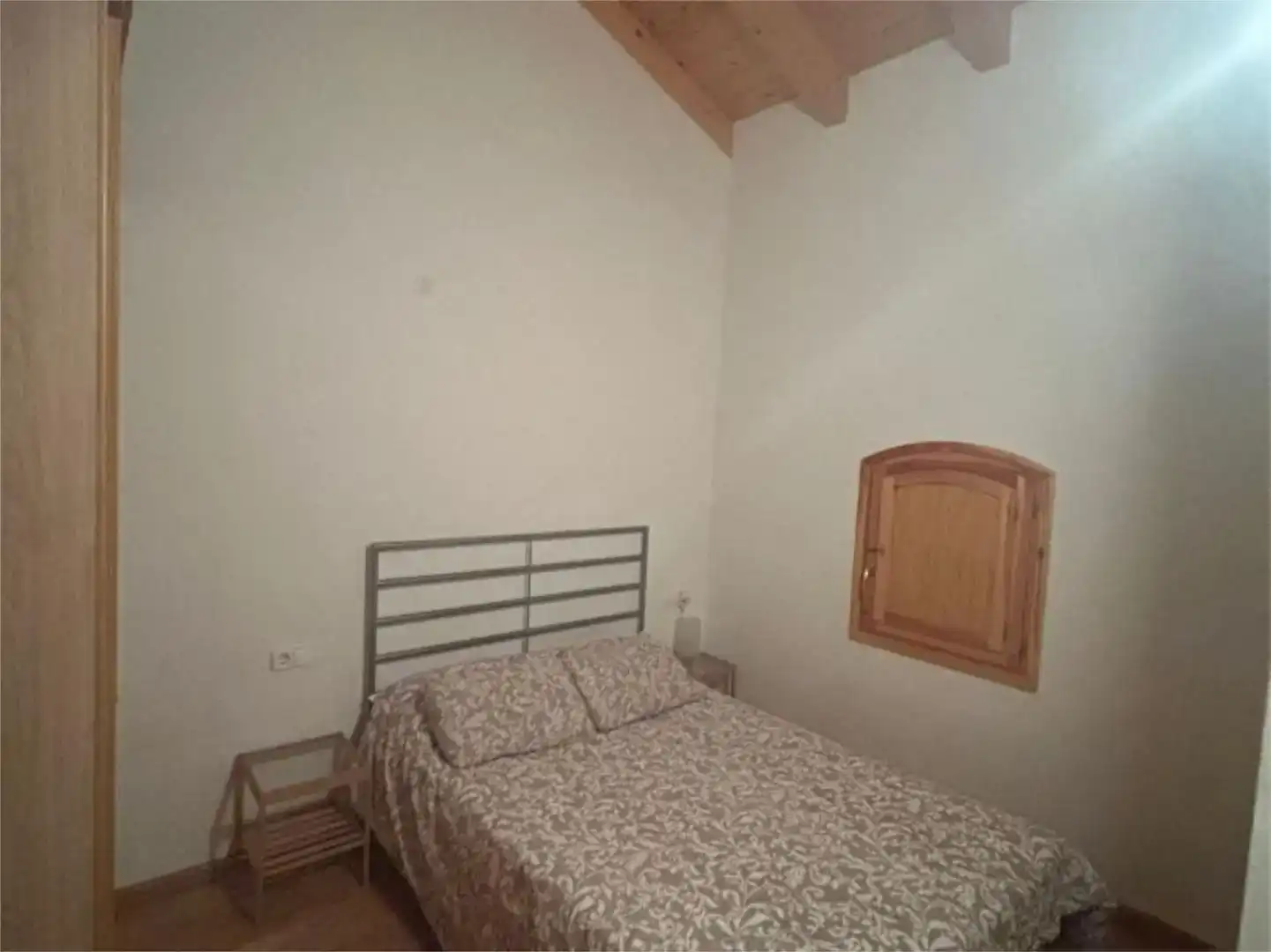 Habitación de Piso en venta en Beceite con Parquet, Amueblado y Balcón