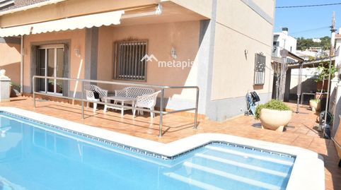 CASA CON PISCINA CINCO HABITACIONES EN BELLAMAR CALAFELL, imatge 2