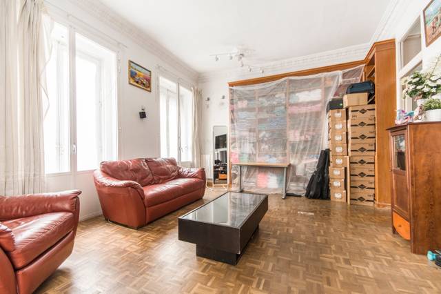 Piso en Venta en Calle AVE MARIA en Embajadores - Lavapiés