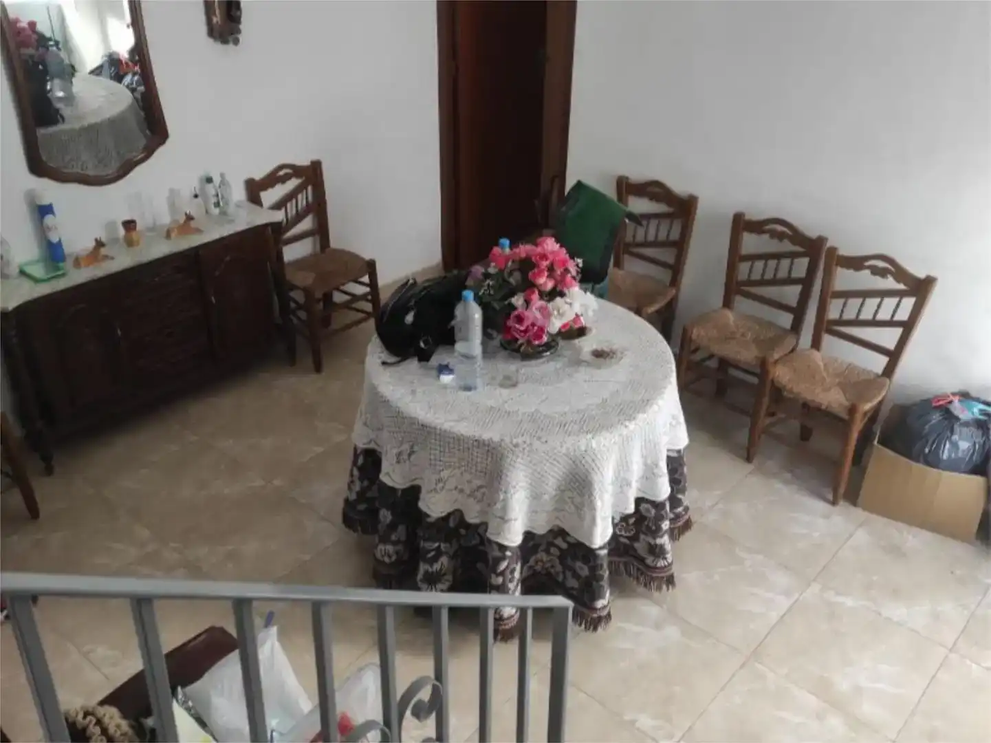 Menjador de Casa adosada en venda en Guadix amb Balcó