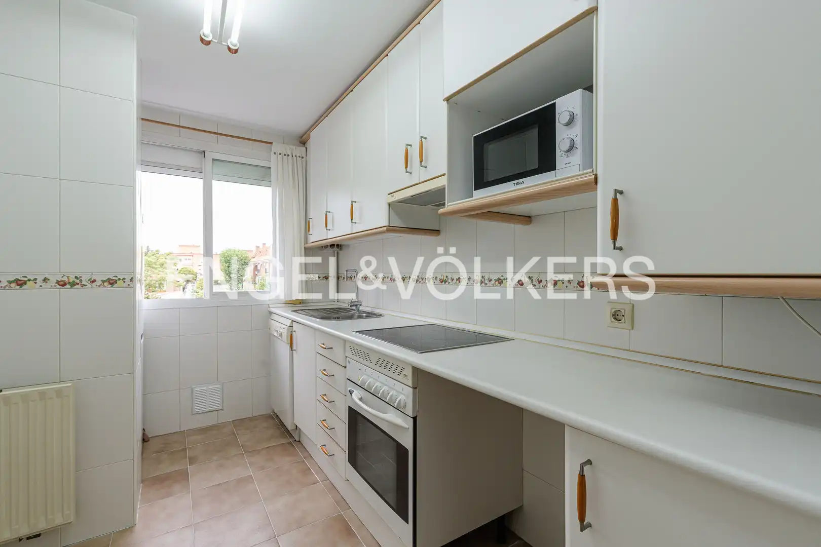 Cocina de Piso de alquiler en Pozuelo de Alarcón con Aire acondicionado, Calefacción y Parquet
