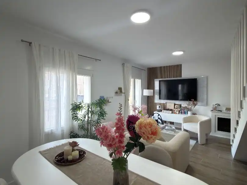 Triplex zum Verkauf in Alba S/N