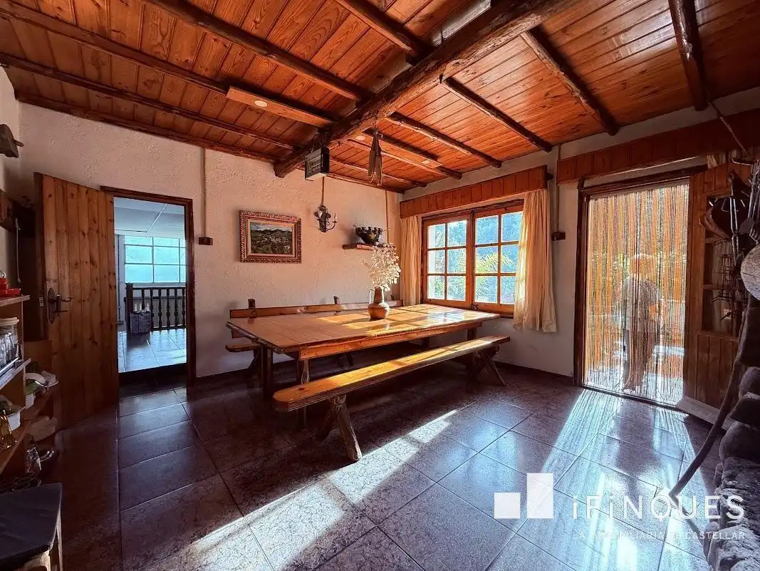 Dining room of Houses for sale in Castellar del Vallès  with Air Conditioner, Private garden and Parquet flooring