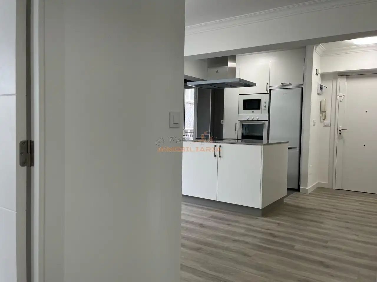 Appartamento con balcone in vendita a Centro, imagen 9