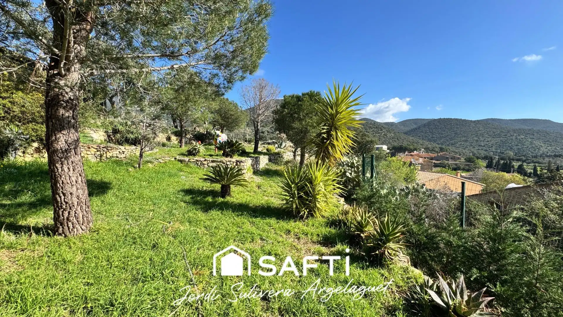 Detached homes for sale in Cantallops  with Heating, Terrace and Swimming Pool