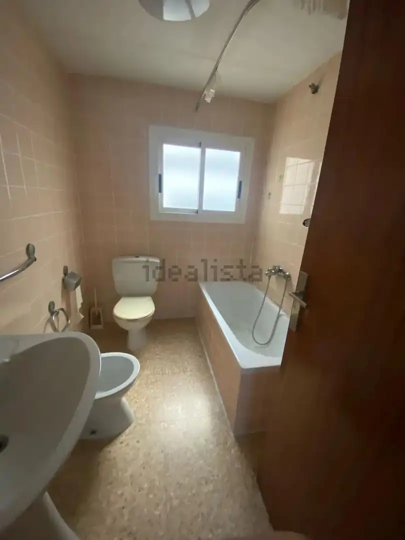 Baño de Piso en venta en Alcoy / Alcoi con Trastero y Balcón
