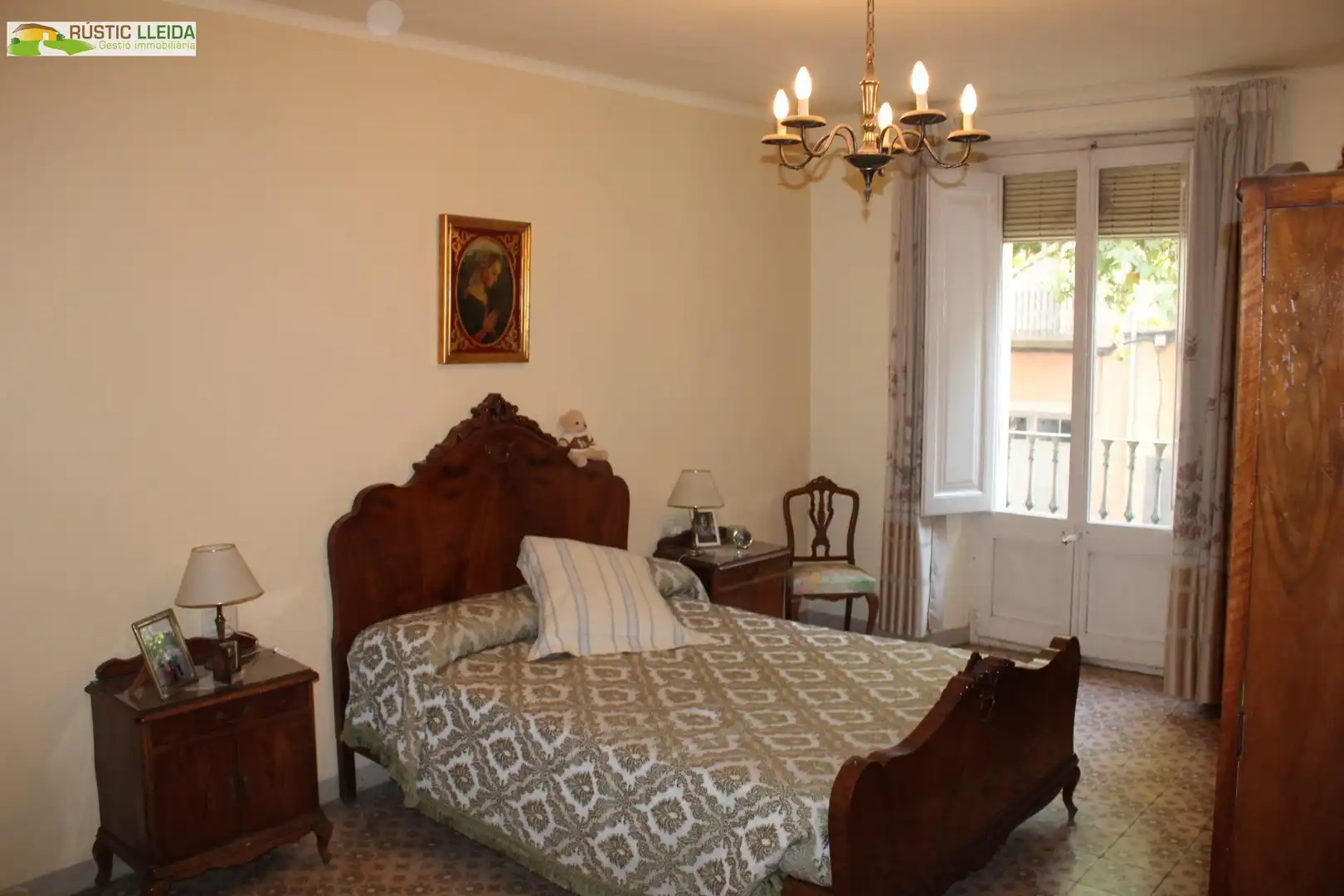 Detached homes for sale in Tàrrega