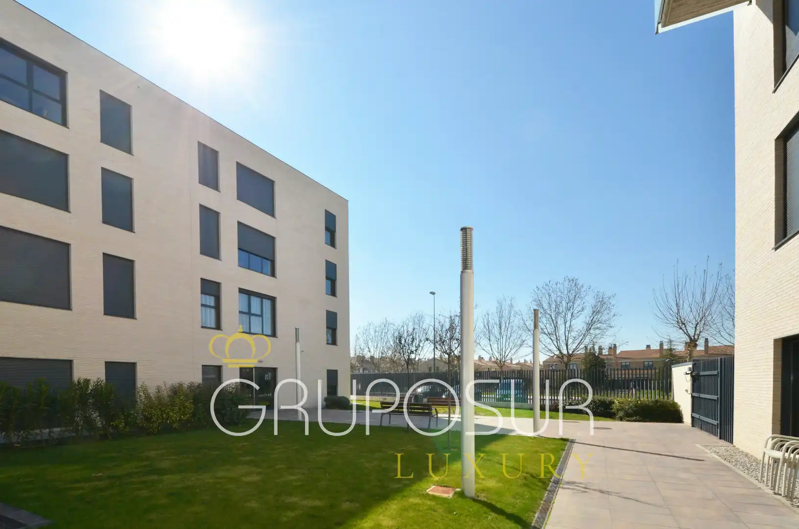 Vista exterior de Piso en venta en Valladolid con Calefacción, Jardín privado y Parquet