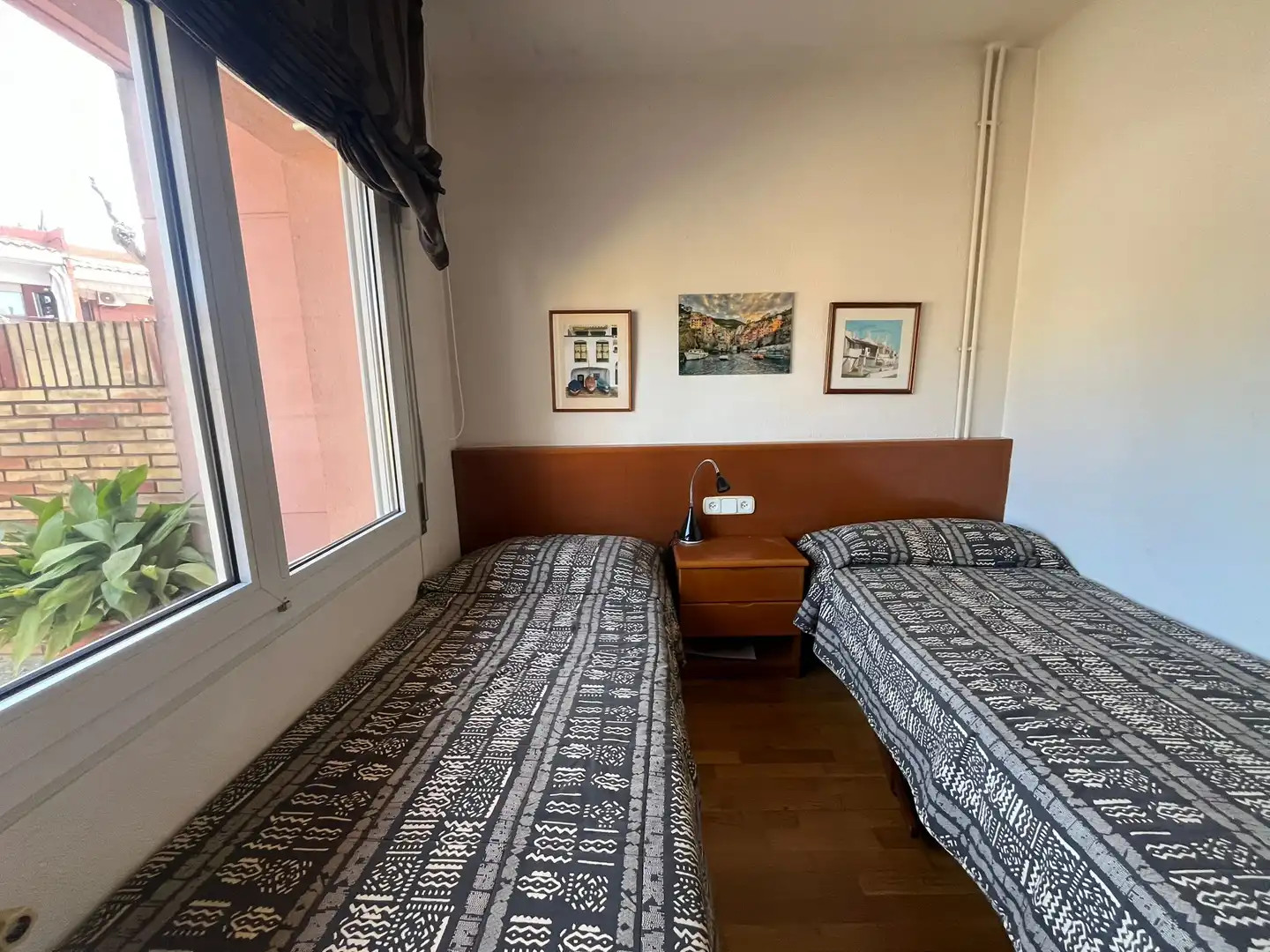 Habitación de Casa adosada en venta en Esparreguera con Calefacción, Trastero y Amueblado