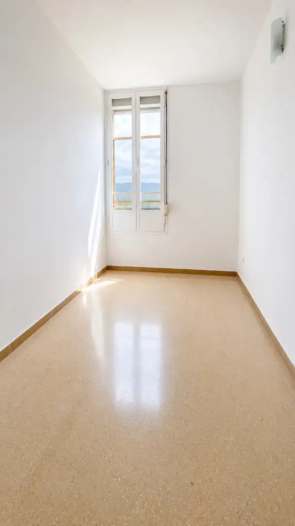 Habitación de Piso en venta en Cerdanyola del Vallès con Aire acondicionado, Calefacción y Balcón