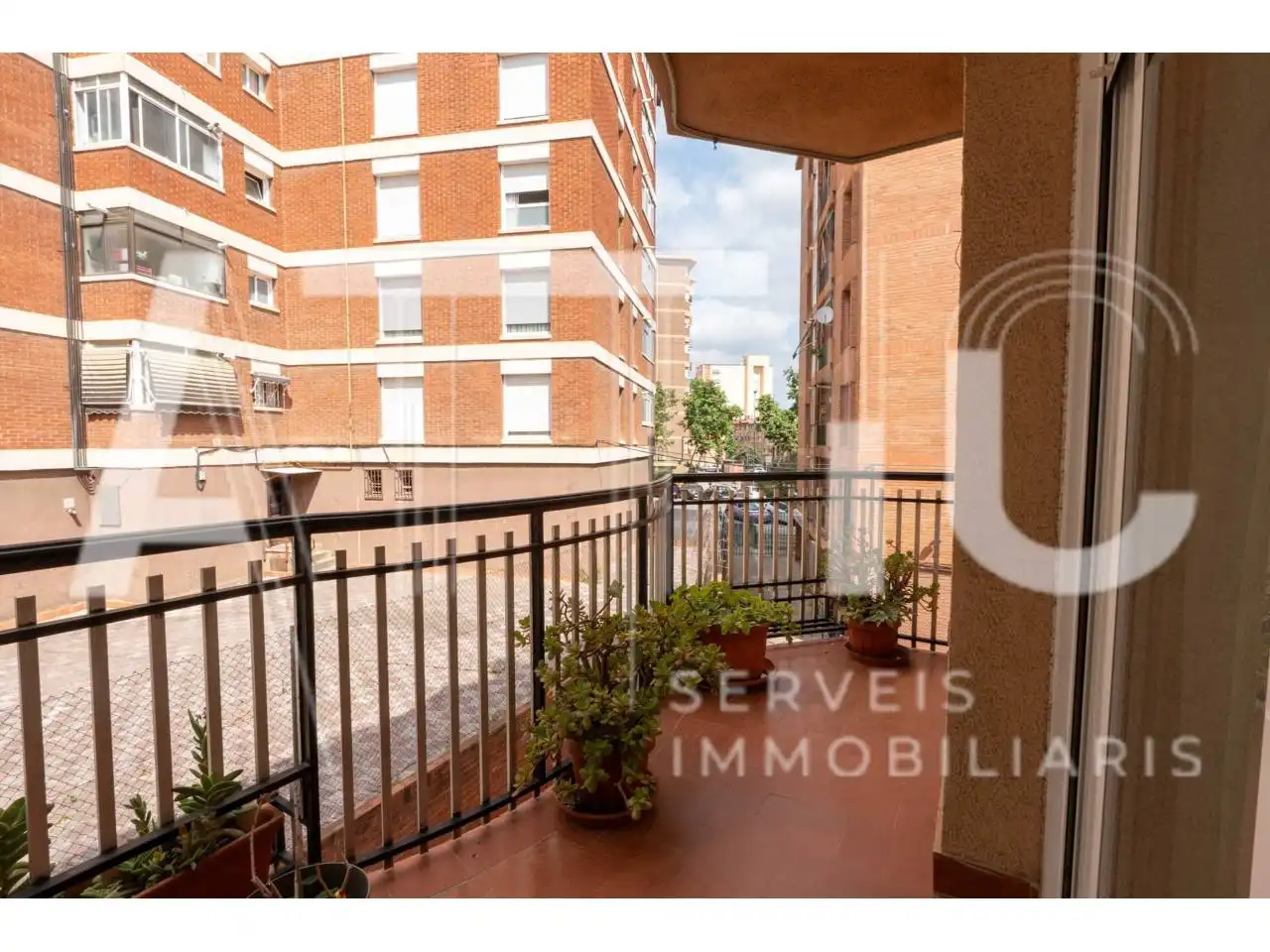 Vista exterior de Piso en venta en Sabadell con Calefacción y Balcón