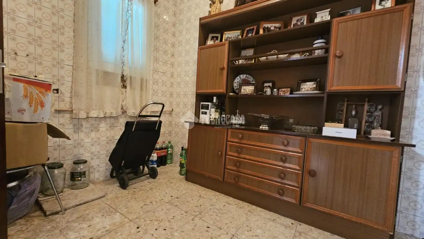 Casa aparellada amb terrassa en venda a Villanueva del Ariscal, imagen 9