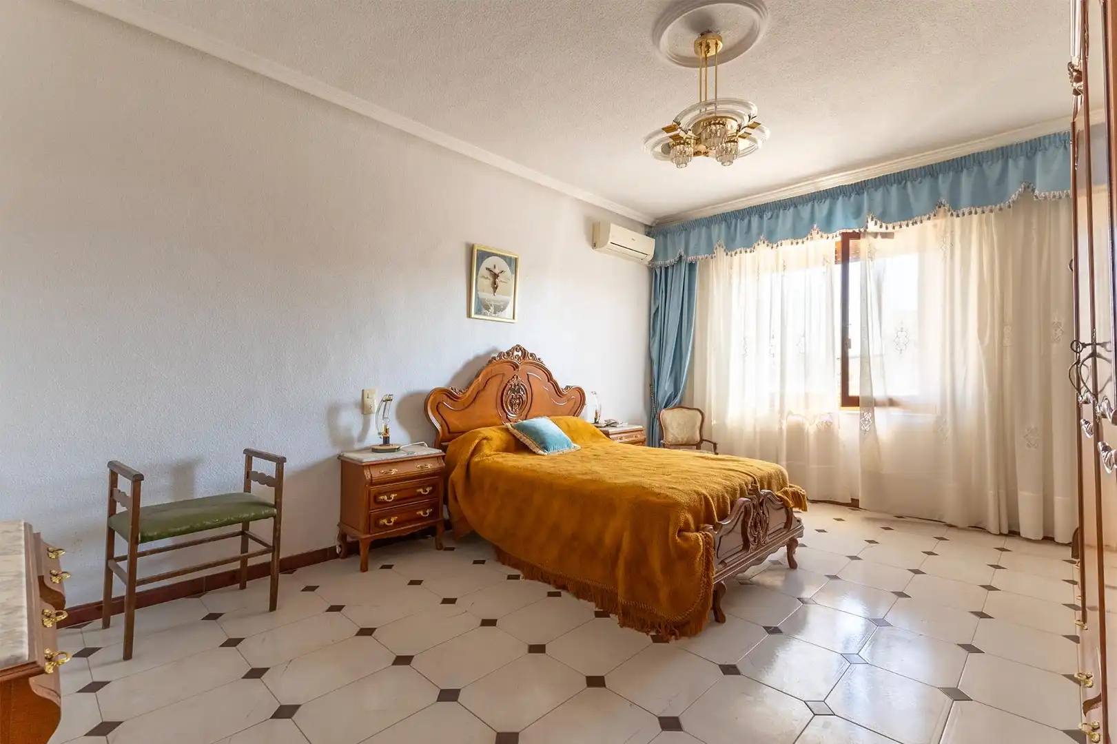 Dormitori de Casa o xalet en venda en Orihuela