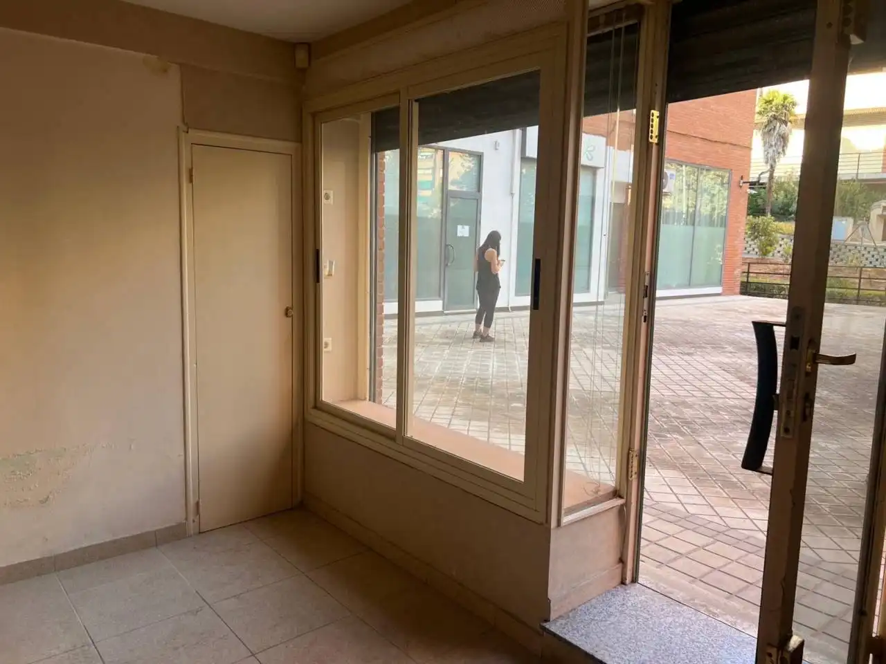 Gewerbefläche zur Miete in Ronda Buenavista 27, imagen 2
