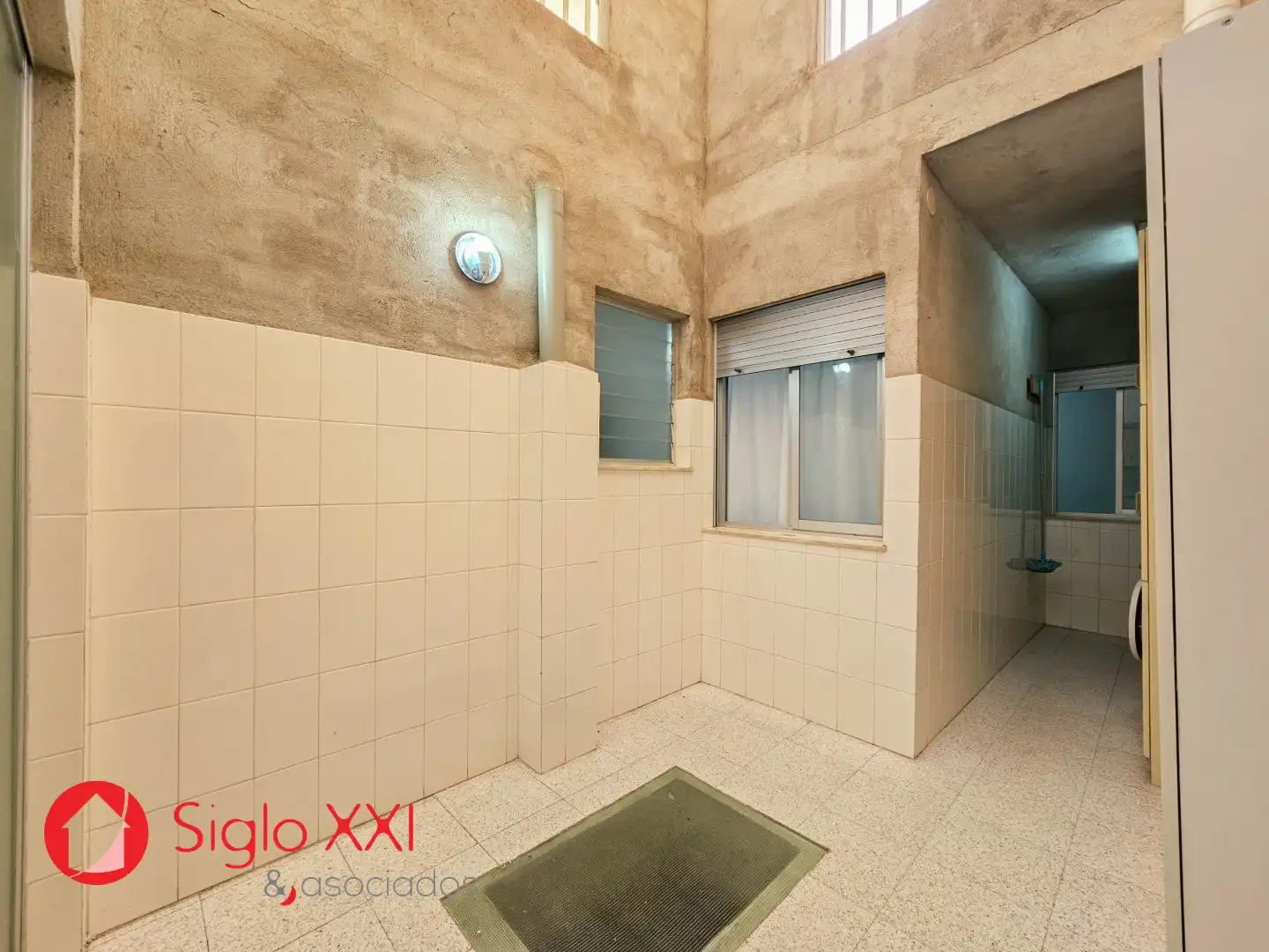 Bany de Casa o xalet en venda en Burriana / Borriana amb Aire condicionat, Terrassa i Traster