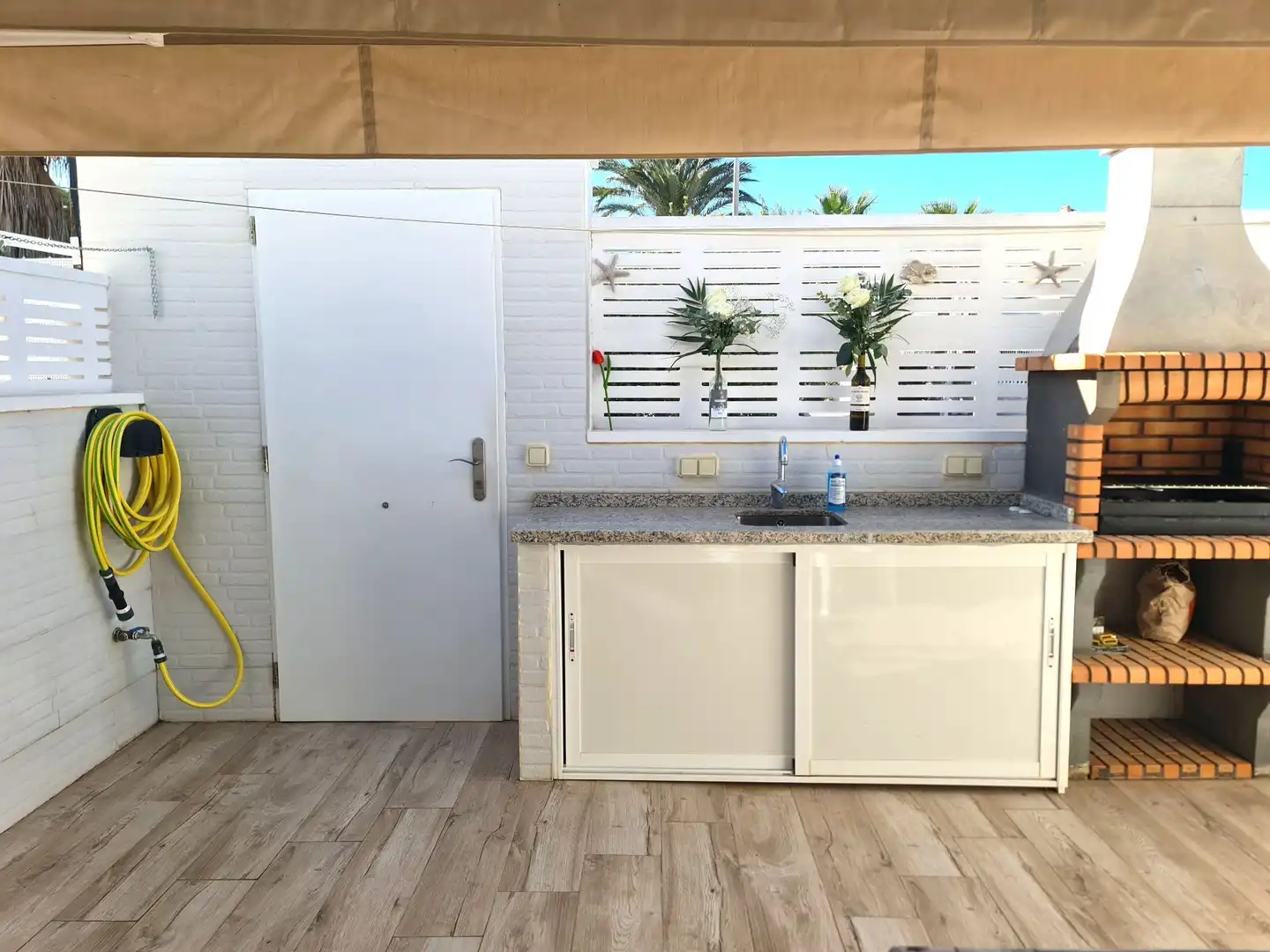 Cocina de Casa o chalet de alquiler en Santa Pola con Aire acondicionado, Jardín privado y Trastero