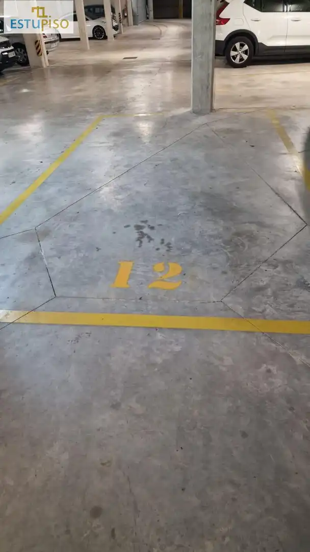 Pis de lloguer a Calle JOSE IGNACIO USTARAN, Adurtza
