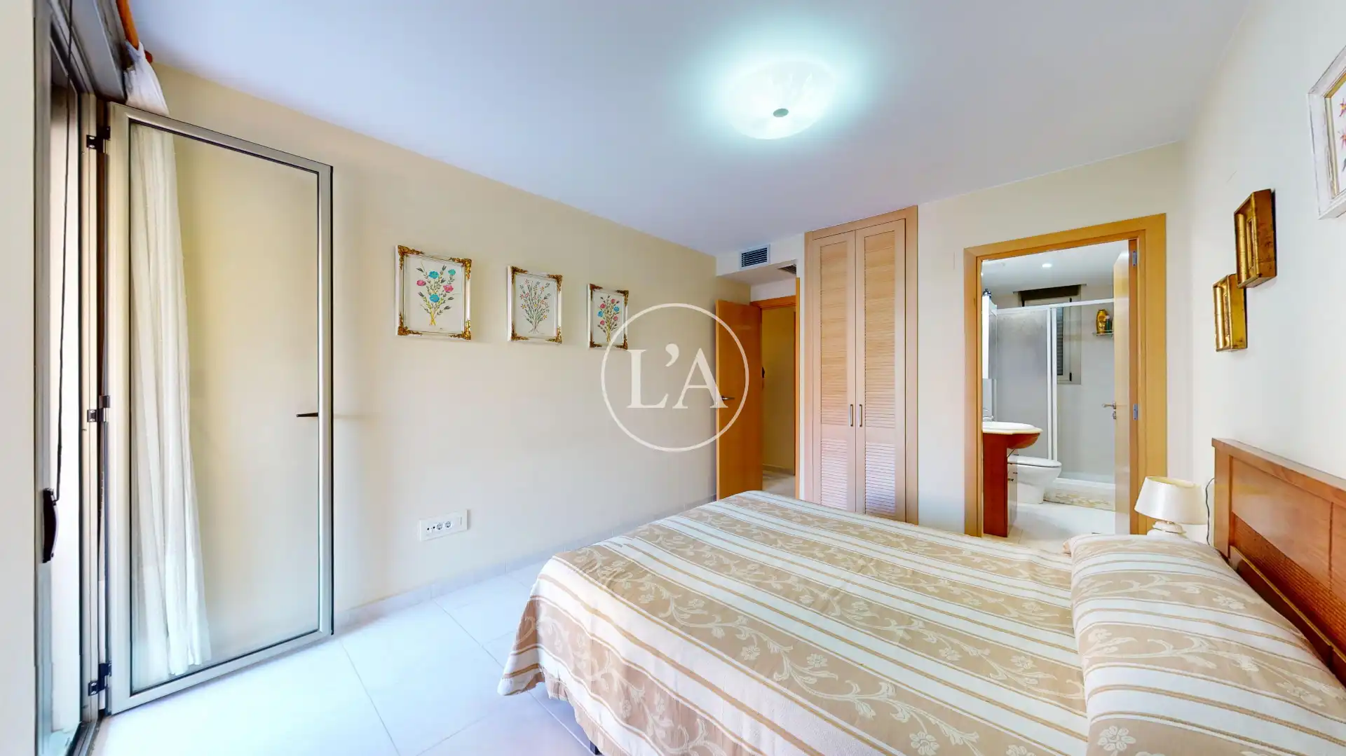 Mini appartamento con piscina in vendita a Carrer d'Amadeu Vives 10, imagen 27