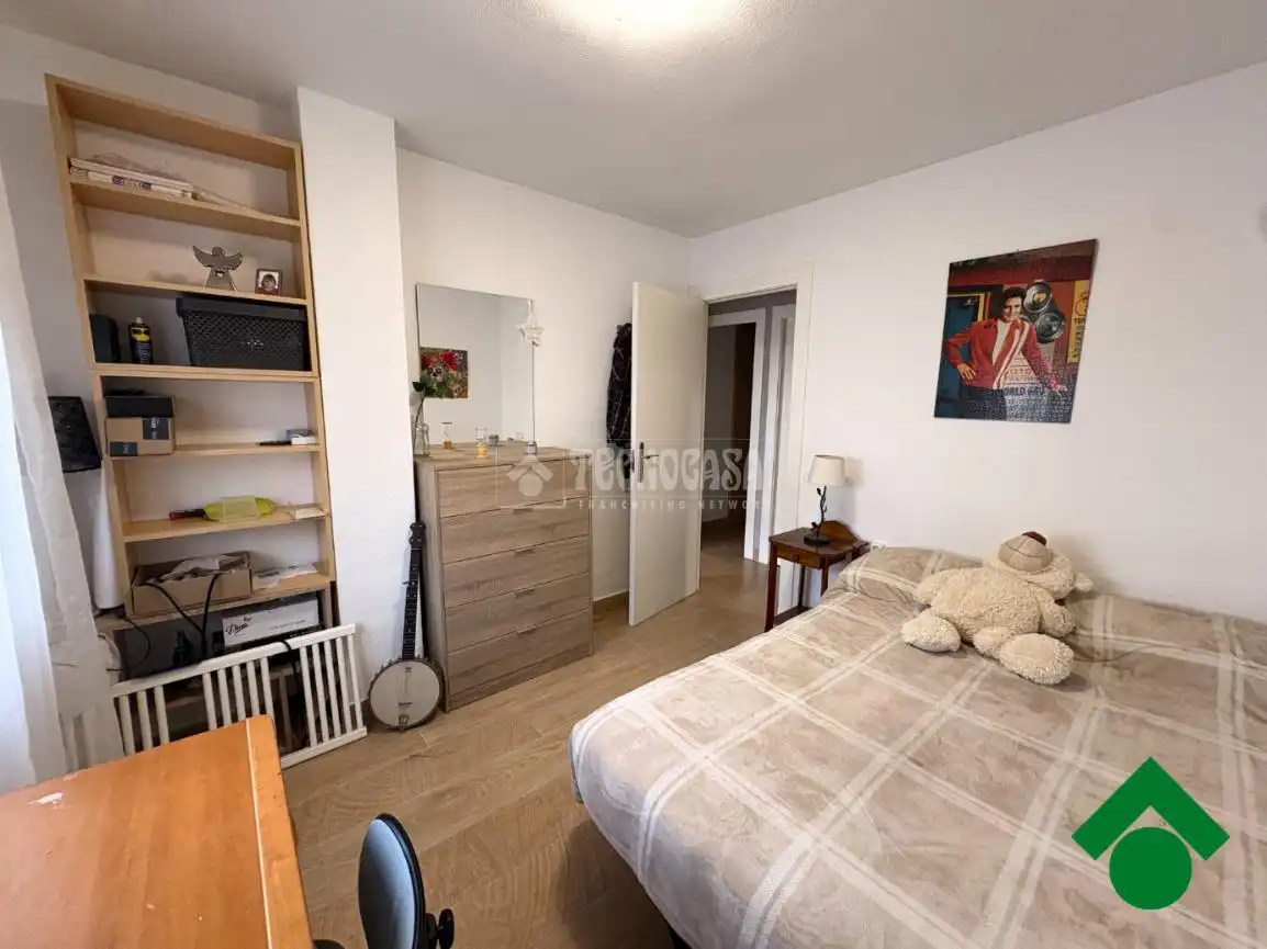 Bedroom of Flat for sale in Pizarra  with Air Conditioner and Terrace