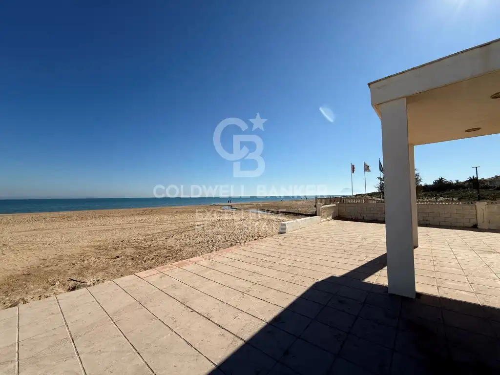 Flat for sale in Calle Almirante Roger De Lauria, Oliva Playa