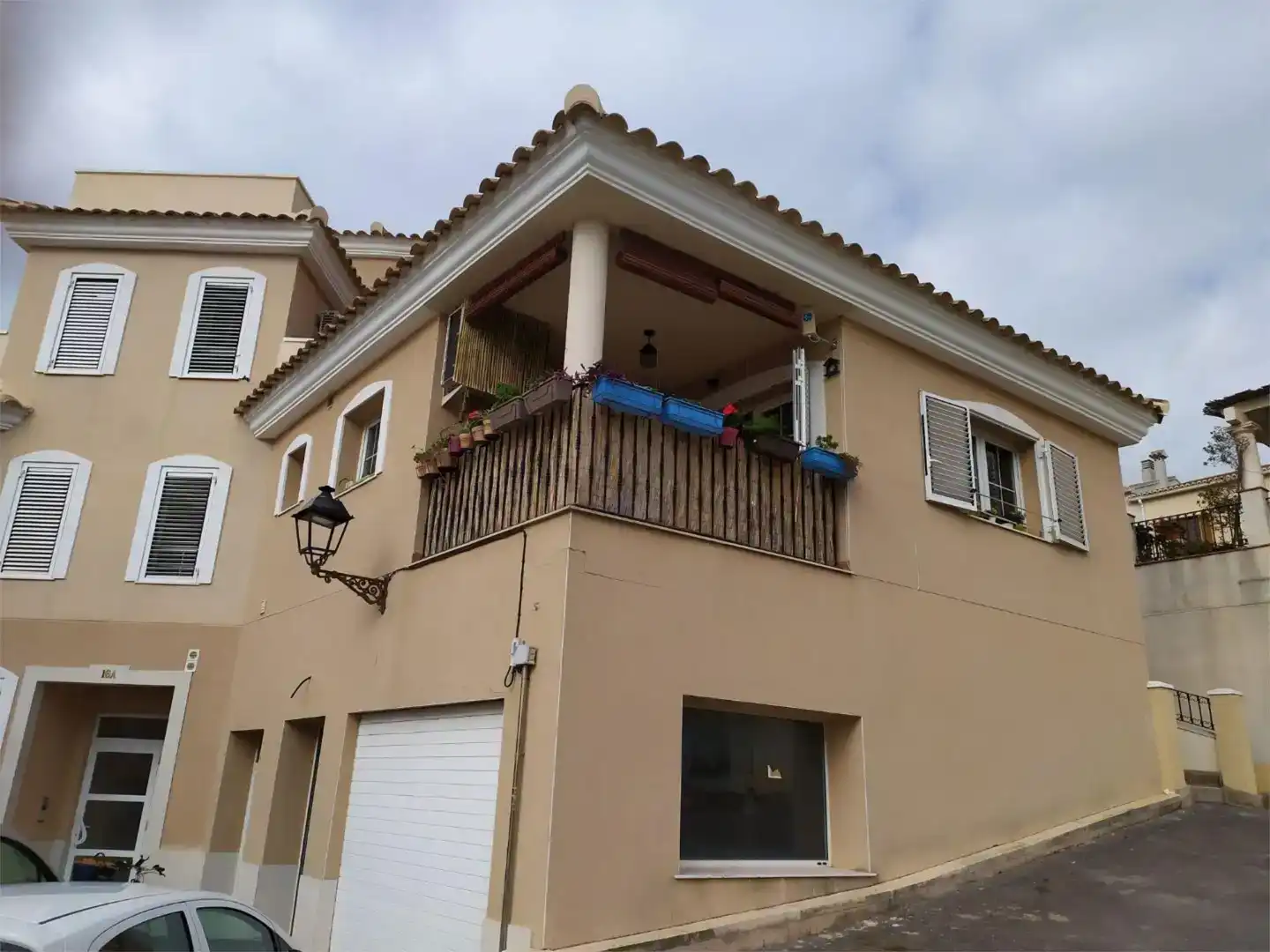 Vista exterior de Pis en venda en Dénia amb Aire condicionat, Piscina i Balcó