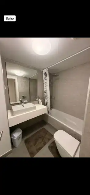 Bany de Dúplex de lloguer en Mijas amb Aire condicionat, Jardí privat i Terrassa