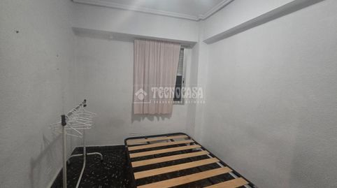 Foto 4 de Piso en venta en C/ de Pere Cabanes, Torrefiel, Valencia Capital
