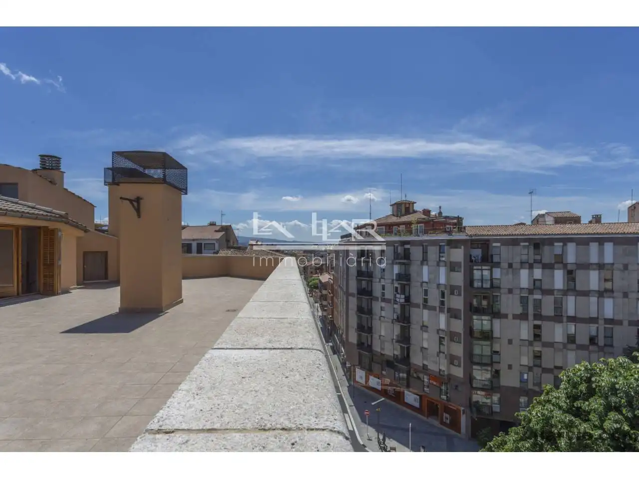 Außenansicht von Maisonette zur Miete in Vic mit Heizung, Parkett und Terrasse