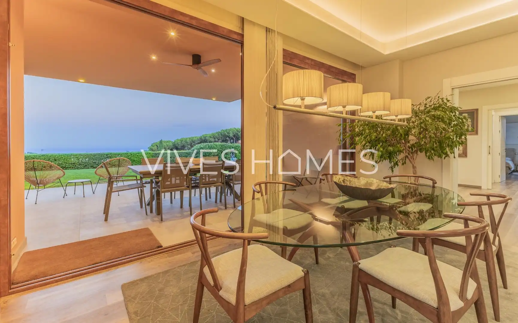Comedor de Casa o chalet en venta en Sant Vicenç de Montalt con Aire acondicionado, Calefacción y Jardín privado