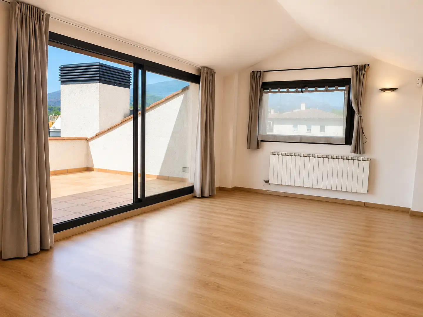 Chalet con piscina en venta en NARCIS MONTURIOL, imagen 78