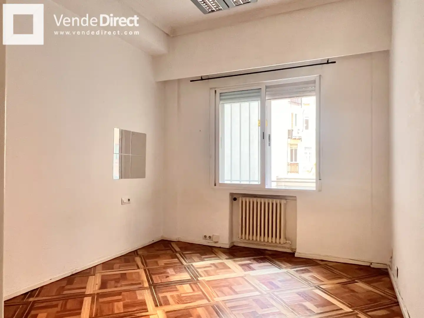 Habitación de Piso en venta en Madrid con Aire acondicionado, Calefacción y Alarma