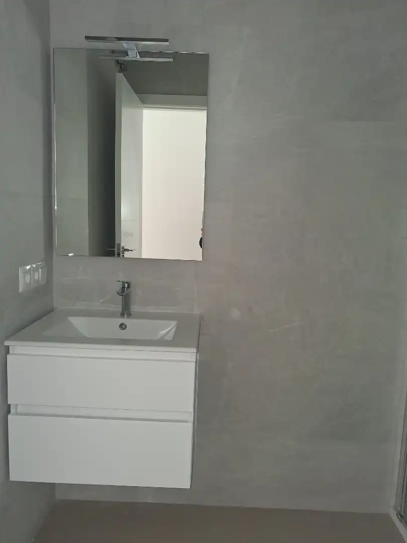 Bathroom of Attic for sale in Sevilla  with Air Conditioner, Heating and Parquet flooring