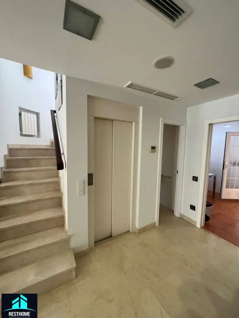Villa con piscina in vendita a Carrer Carrer del Atlàntic, imagen 16