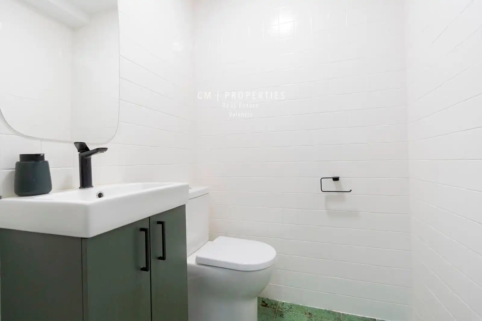 Baño de Casa o chalet en venta en Paterna con Aire acondicionado, Calefacción y Piscina