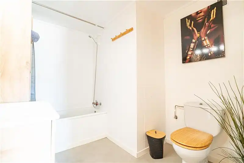 Badezimmer von Wohnung zum Verkauf in  Palma de Mallorca mit Klimaanlage und Terrasse