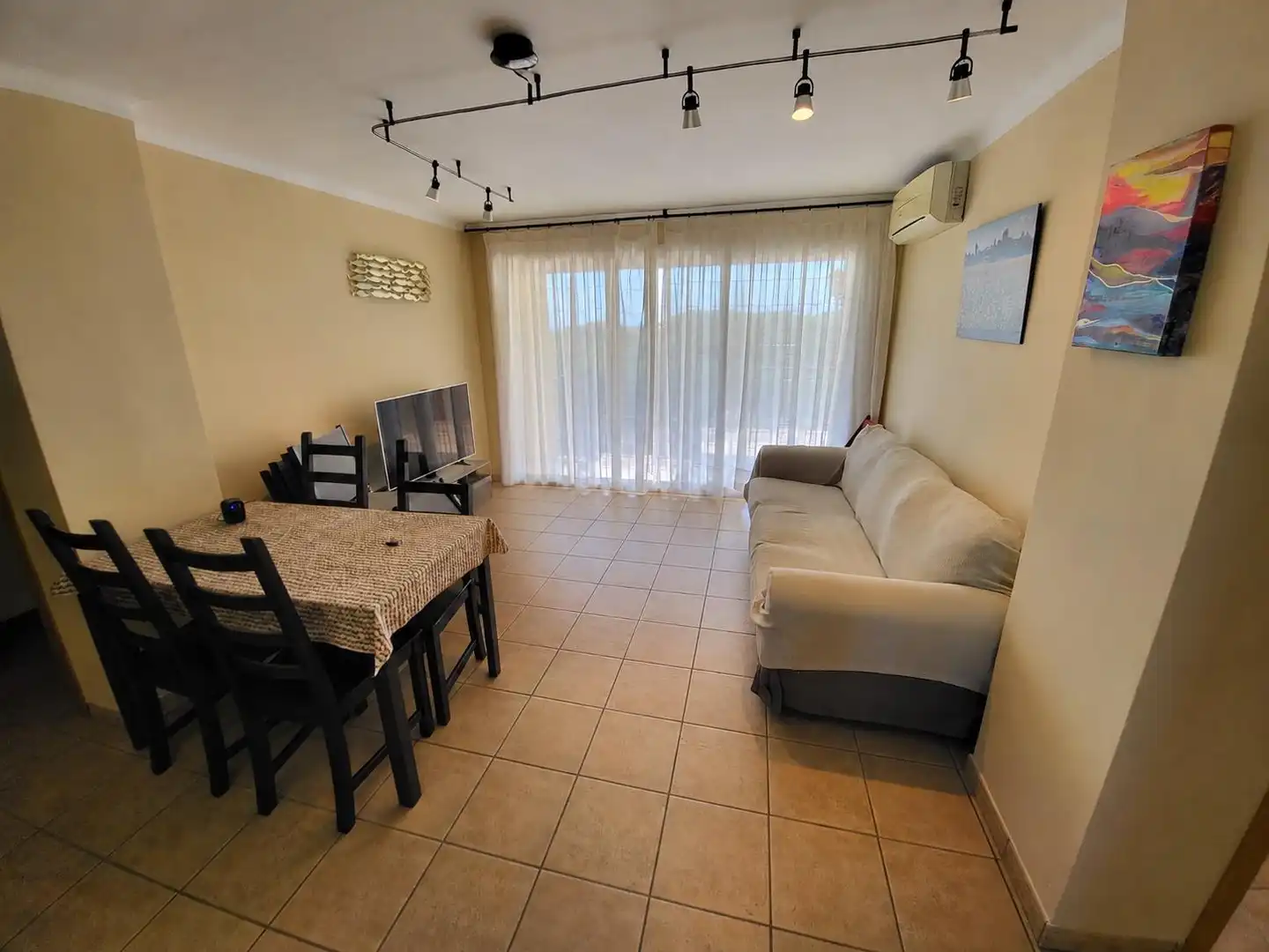 Sala de estar de Piso en venta en Palafrugell con Aire acondicionado, Calefacción y Jardín privado