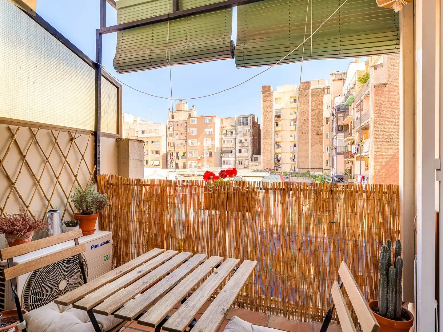 Terrassa de Pis en venda en Barcelona amb Aire condicionat, Calefacció i Balcó