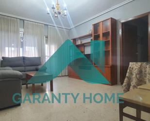 Living room of Flat to rent in Cáceres Capital  with Terrace