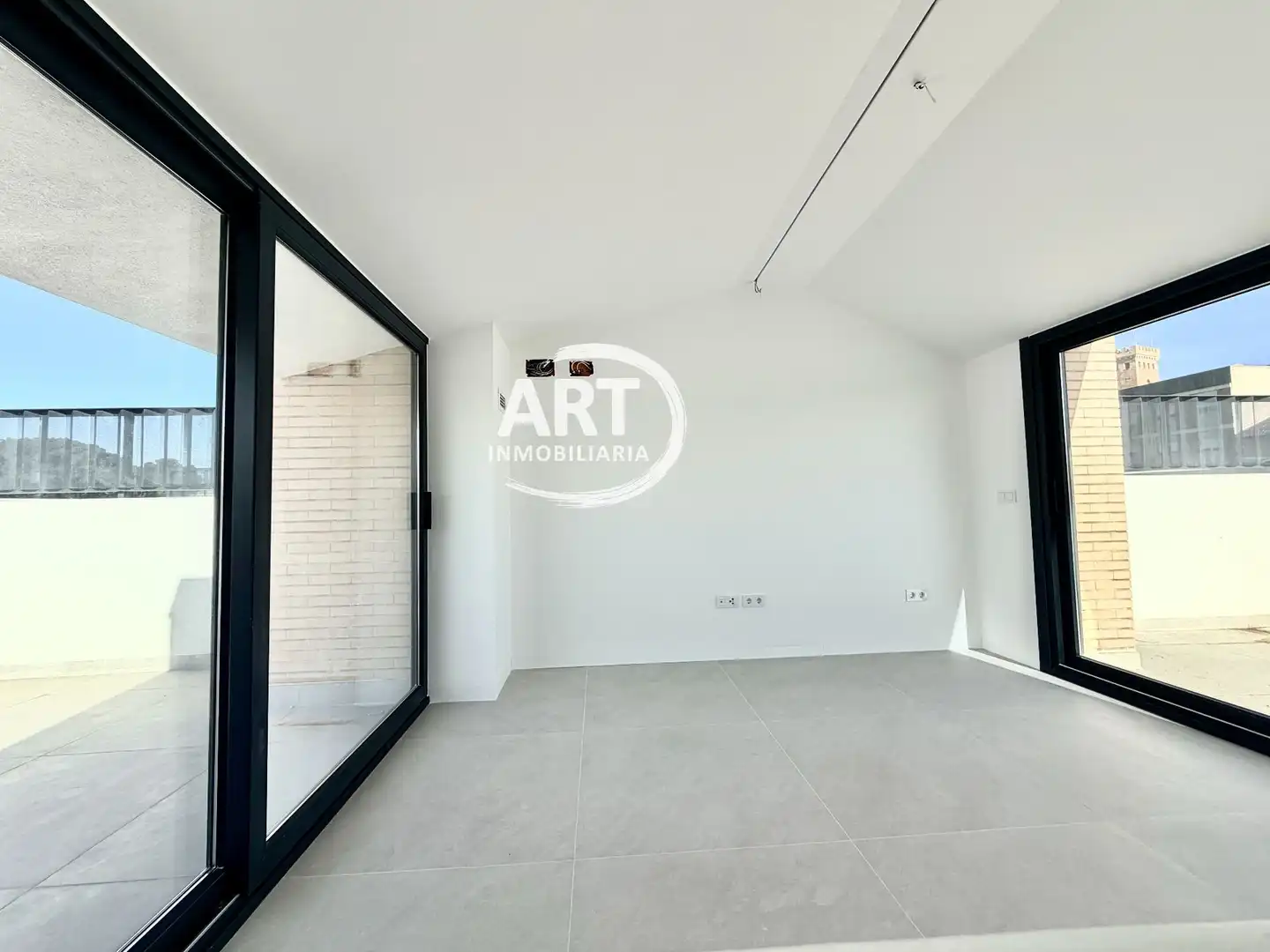 Detached homes for sale in Benissanó  with Air Conditioner, Heating and Private garden