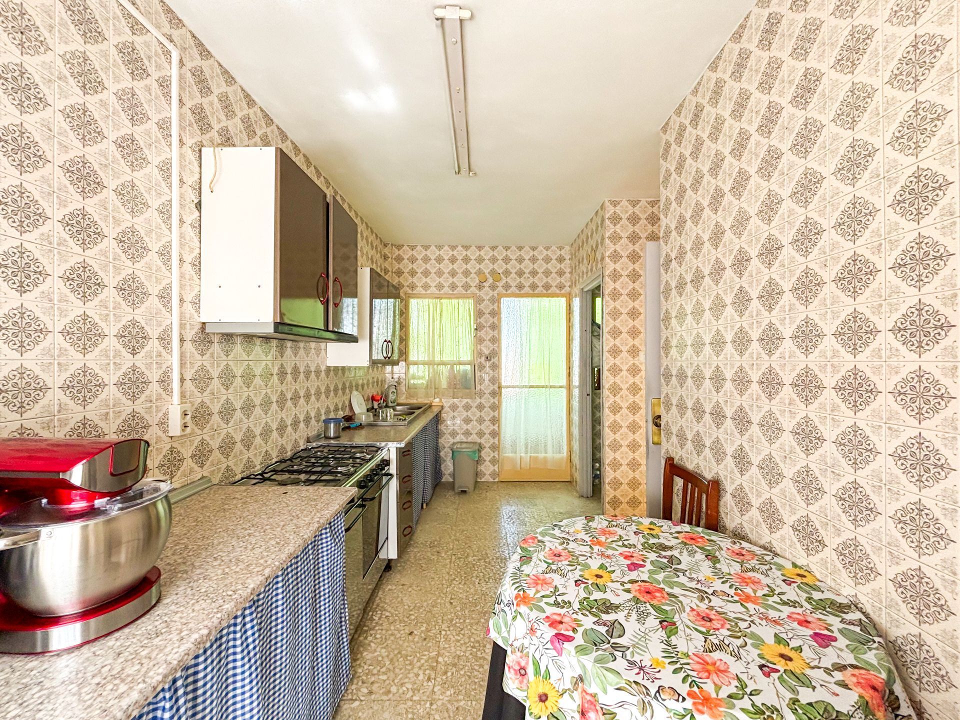 Kitchen of Flat for sale in Atarfe  with Terrace and Storage room