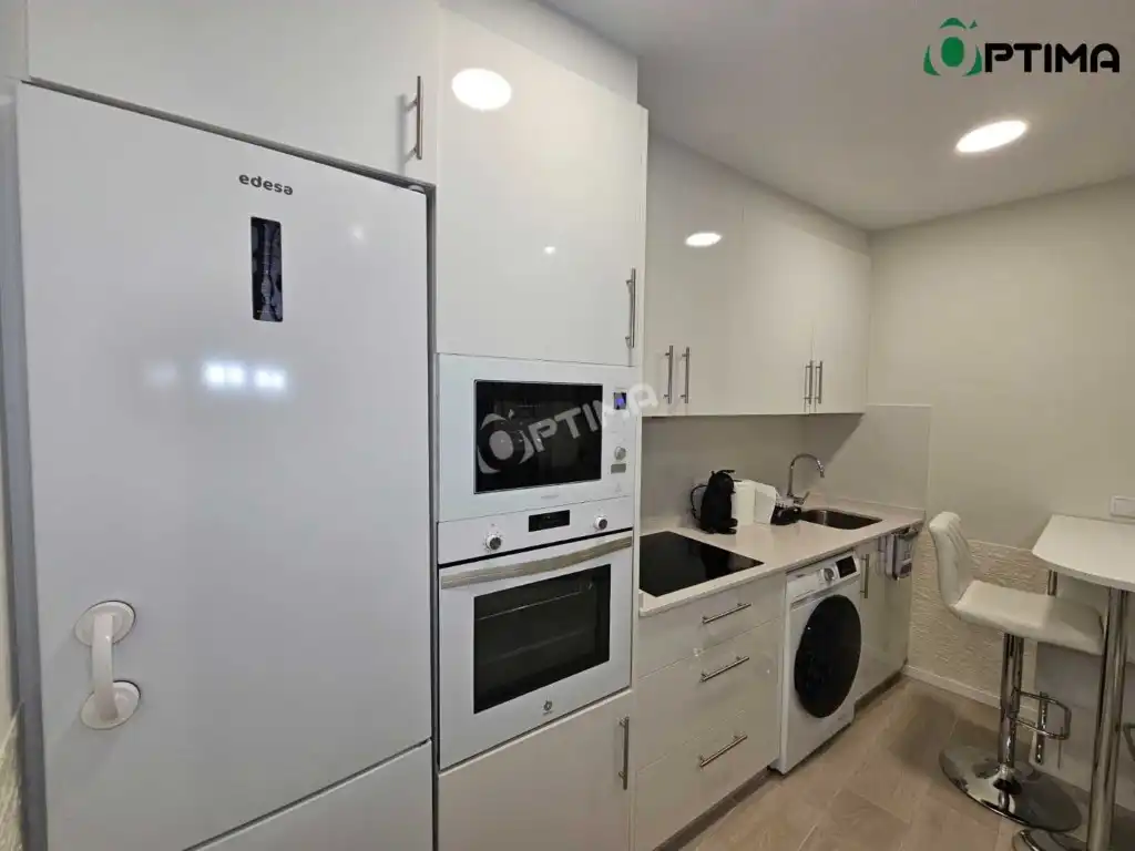 Cocina de Piso de alquiler en Santiago de Compostela 