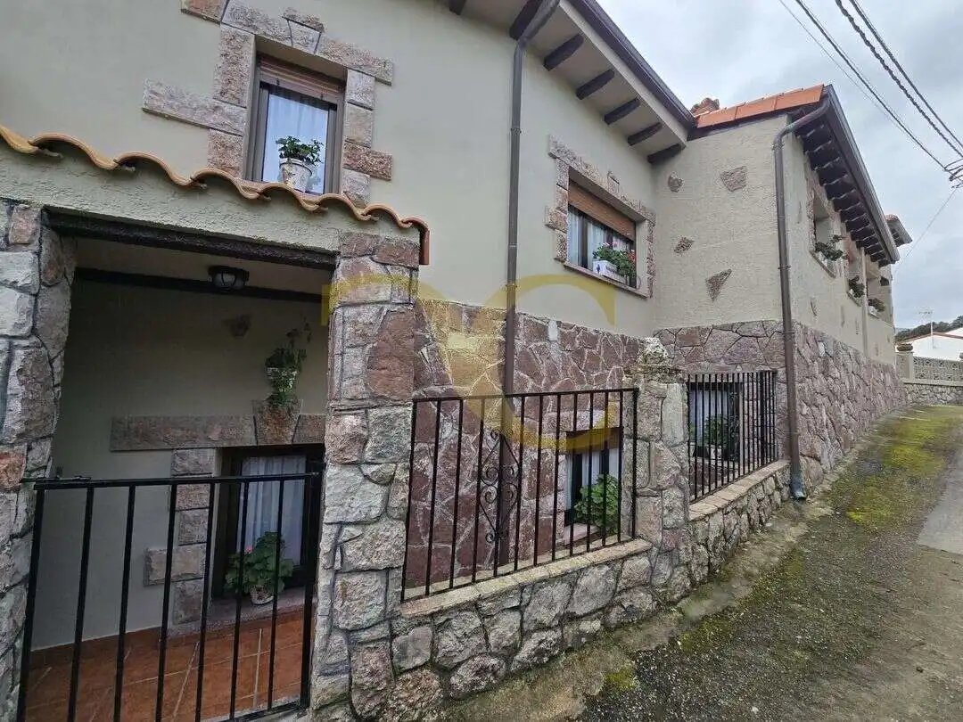 Haus mit Garten zum Verkauf in Celoriu, imagen 44