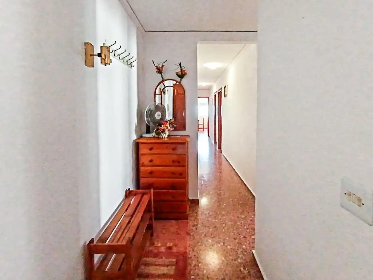 Apartament en venda en Miramar amb Terrassa, Moblat i Piscina comunitària