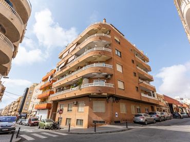 Baixos amb ascensor en venda a Nueva Torrevieja - Aguas Nuevas