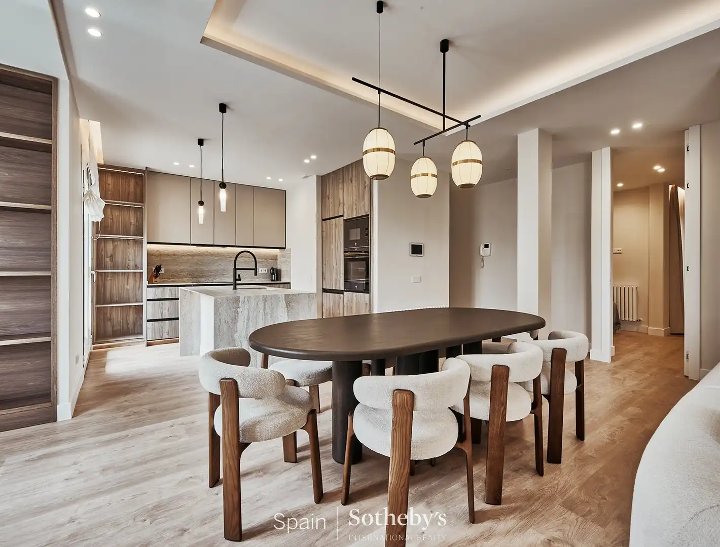 Menjador de Apartament en venda en  Madrid Capital amb Aire condicionat, Calefacció i Terrassa