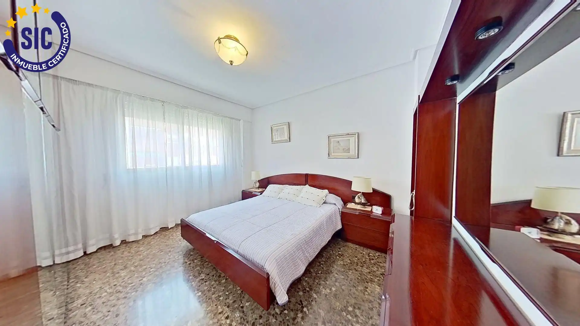 Habitación de Piso en venta en Valencia con Aire acondicionado, Calefacción y Balcón